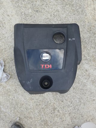 Tapa motor Seat Leon TDI ARL