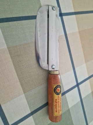 Pelador Lek Aranyik Acero Inoxidable Mango Madera