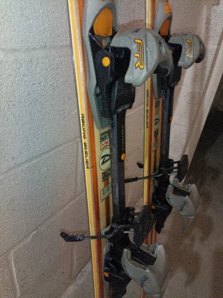 Esquís de travesía 4x4