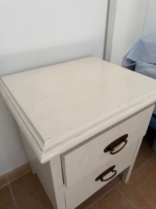 Cabecero y Mesita de Noche Blancos