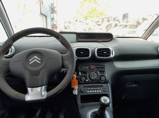 Citroen 9681810880 llanta c3 picasso 1158215