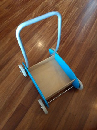 Correpasillos/andador Ikea madera y azul