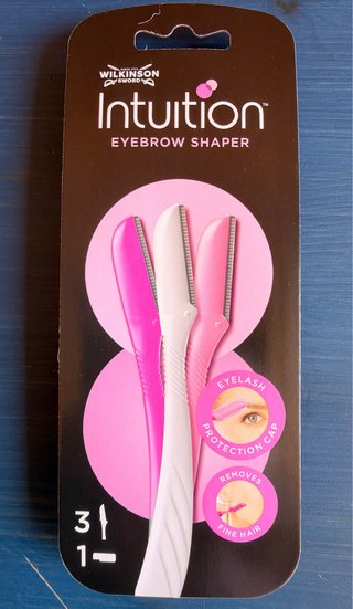 Set 3 Perfiladores de Cejas Wilkinson Sword