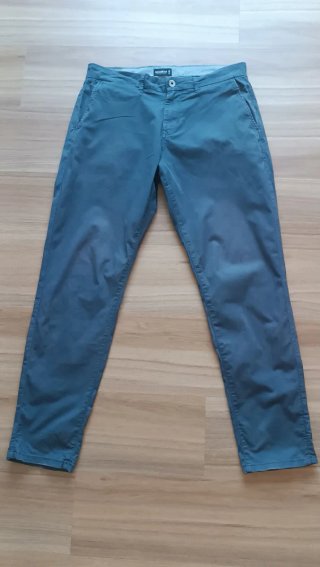 Pantalón chino
