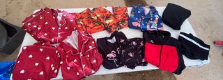 Lote de ropa variada tallas S-M