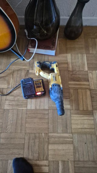 Martillo Percutor DeWalt 18V