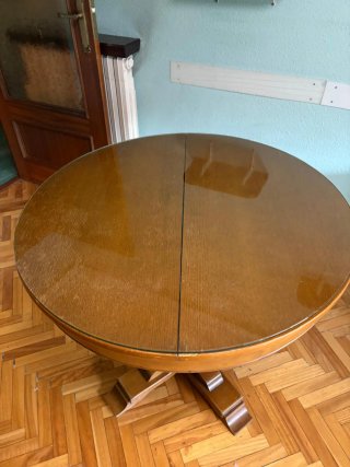 Mesa redonda haya con tapa de cristal