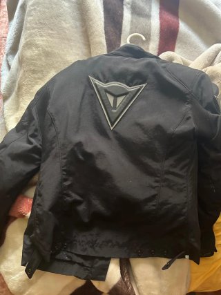 Chamarra Dainese Negra de mujer