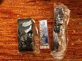 Kit Revlon: Spazzola, Pettine e Bigodini