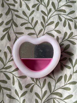 Foco LED Corazón Rosa con Espejo