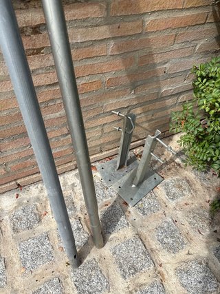 Soporte Antena TDT Metálico