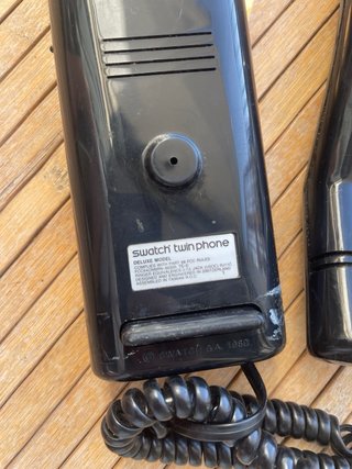 Telefono Swatch Vintage Nero