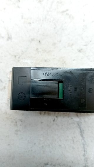 860169 LUZ INTERIOR VOLKSWAGEN TIGUAN (AX1)