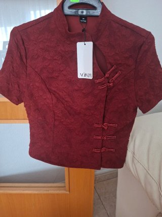 Bonita Blusa  Talla XS C