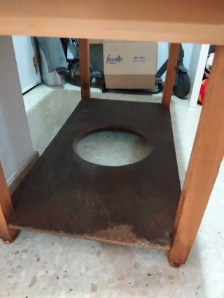 Mesa camilla de madera sin cristal