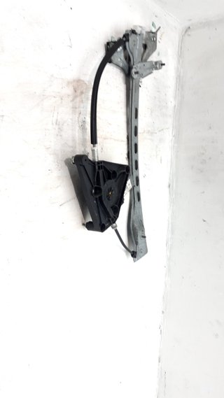 937642 ELEVALUNAS DELANTERO DERECHO TOYOTA AYGO