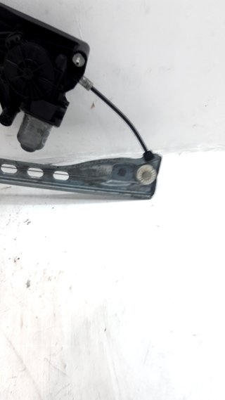 937642 ELEVALUNAS DELANTERO DERECHO TOYOTA AYGO