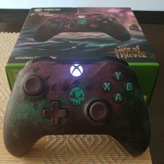 Mando Xbox Edición Limitada Sea of Thieves