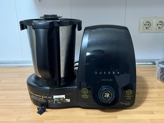 Robot de cocina Cecotec Mambo 10090