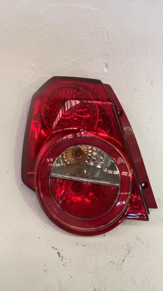873642 PILOTO TRASERO IZQUIERDO CHEVROLET AVEO