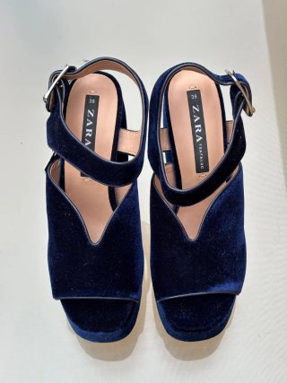 Sandalias Zara Terciopelo Azul Talla 39