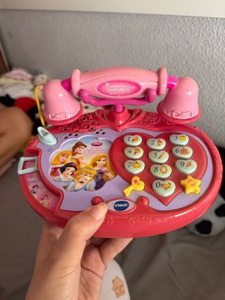 Juguete telefono para llamar de las princesas