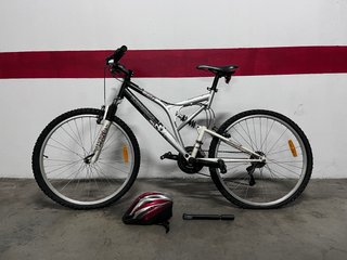 Bicicleta Rockrider Decathlon limited edition 6
