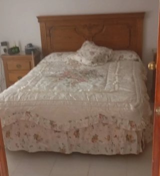 Set de Cama Dimas: Colcha, Cojín y sobre Edredón