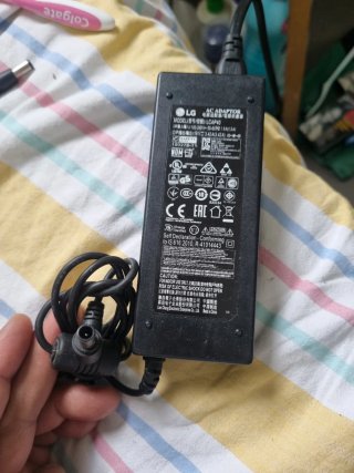 Cargador LG LCAP40 19V 3.42A