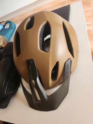 Casco Dainese