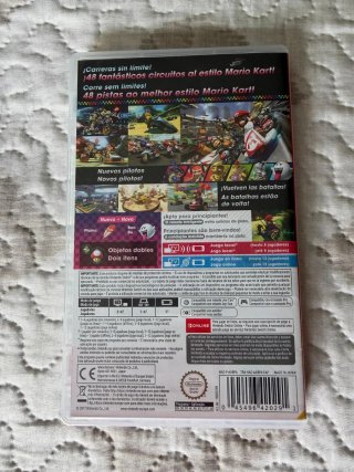 Mario Kart 8 Deluxe (Nintendo Switch)