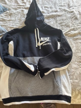 Sudadera Nike Negra y Gris