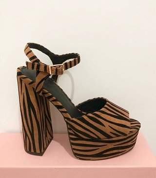 Zapatos tacón ASOS animal print Halloween
