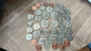 Grande lotto di 42 monete americane. 5 in argento