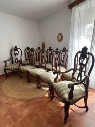 8 Sillas y 2 Sillones antiguos estilo Luis XV