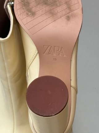 Botines tacón beige elegantes