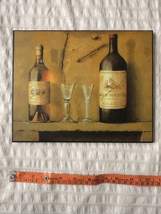 Antico dipinto di bottiglie di vino