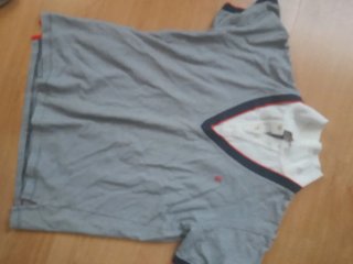 Camiseta Carolina Herrera Gris