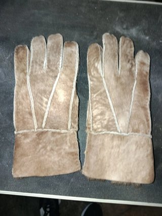 Guantes de piel peludos