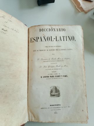 ANTIGUO DICCIONARIO ESPAÑOL-LATINO – 1854