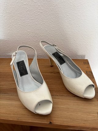 Zapatos de novia blancos talla 40