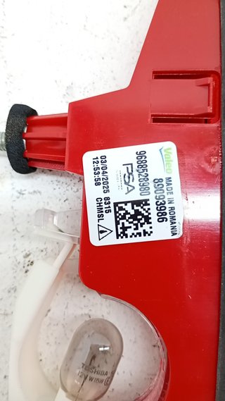 979302 LUZ CENTRAL DE FRENO PEUGEOT RIFTER