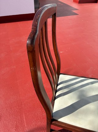 6 Sillas de comedor de madera