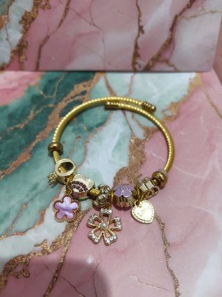 Pulsera de Charms lila y dorado