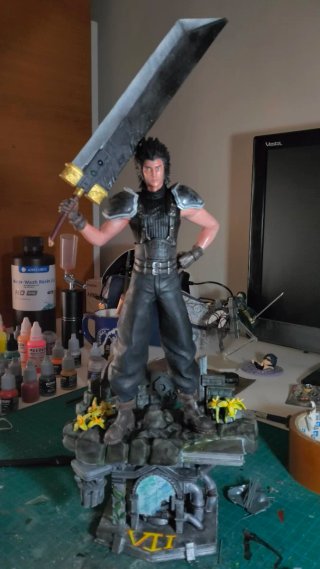 Figura Final Fantasy Resina
