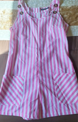 Mono corto SHEIN rayas rosa y blanco Talla M