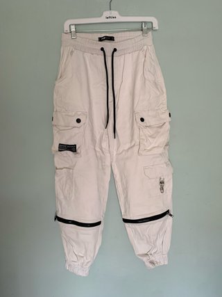 Pantalones cargo blanco Talla S