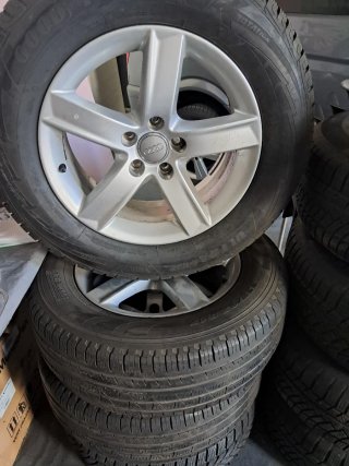 Llantas Audi 235/65 R17 Goodyear
