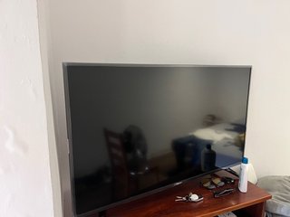 Televisor Hisense Negro/Plateado