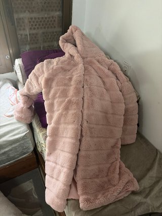 Abrigo de pelo rosa